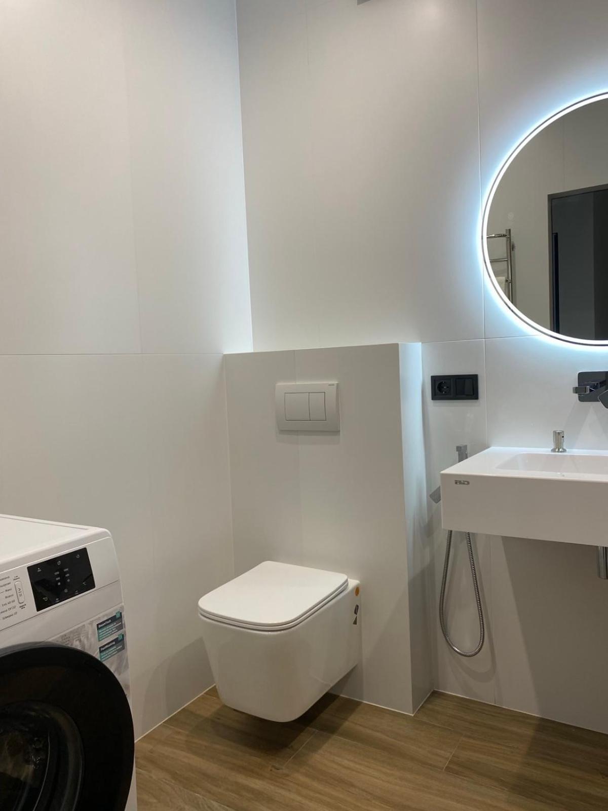 Апартаменти В Районі Автовокзалу Поблизу Обласноі Лікарні Жк Great House Rivne Eksteriør billede