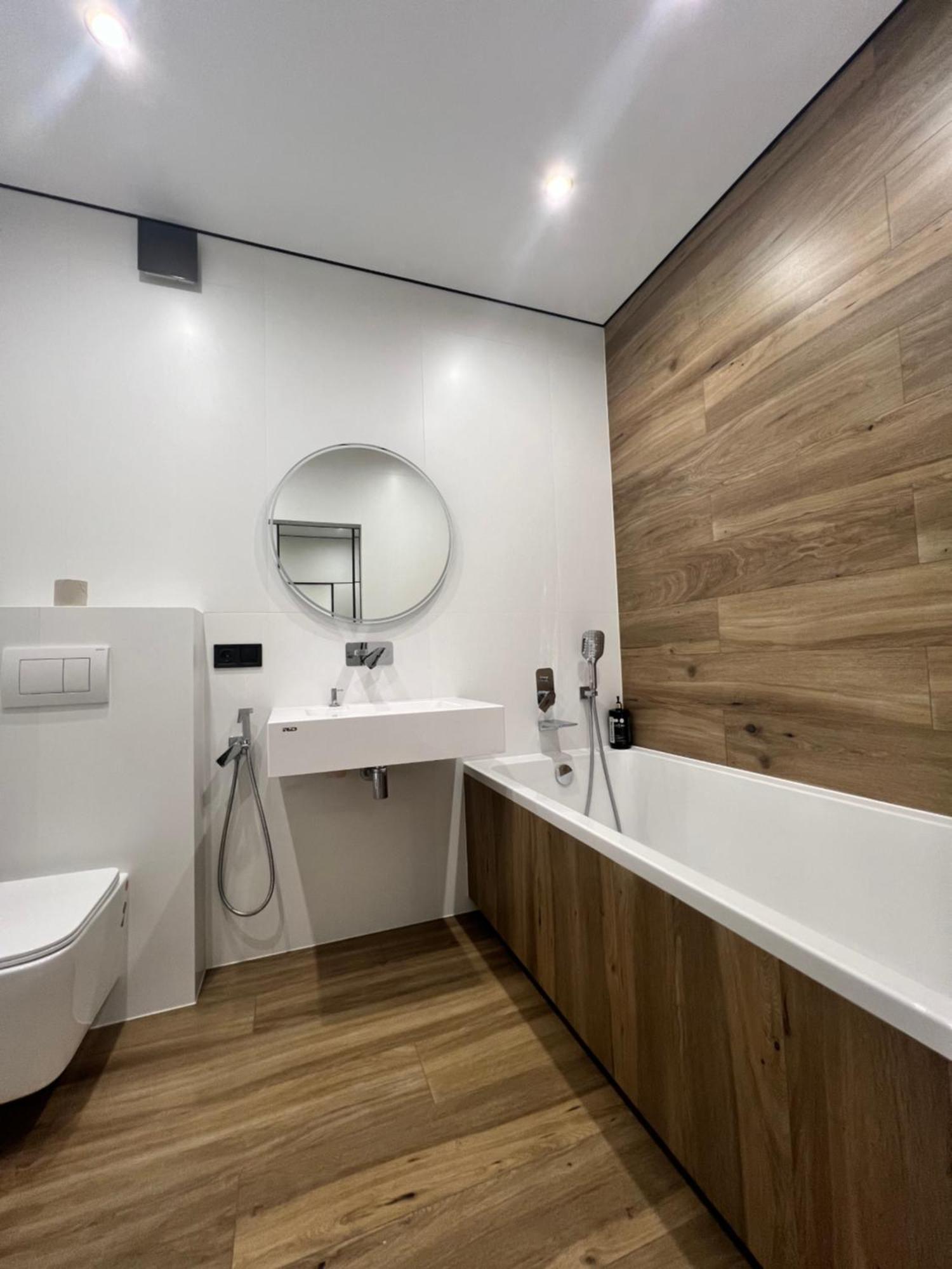 Апартаменти В Районі Автовокзалу Поблизу Обласноі Лікарні Жк Great House Rivne Eksteriør billede